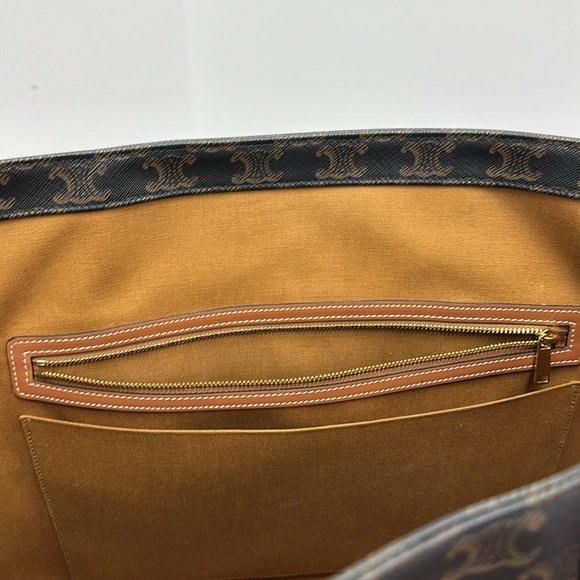Celine Medium Cabas - Picture 10 of 14